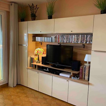 Appartement Fidji Saint-Cyr-sur-Mer Exterior photo